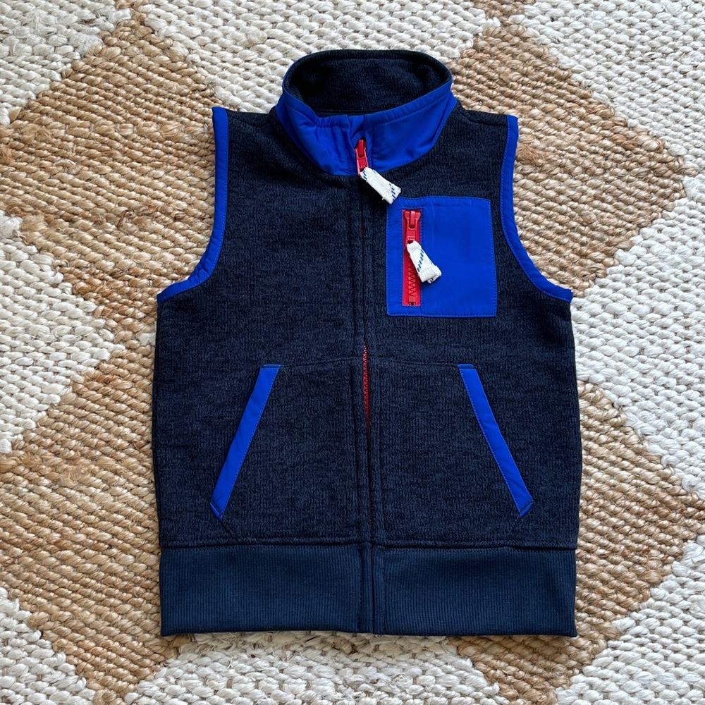 NWOT Crewcuts Boys’ Summit Knit Fleece-Lined Vest in Navy, Blue & Red - Size 2T